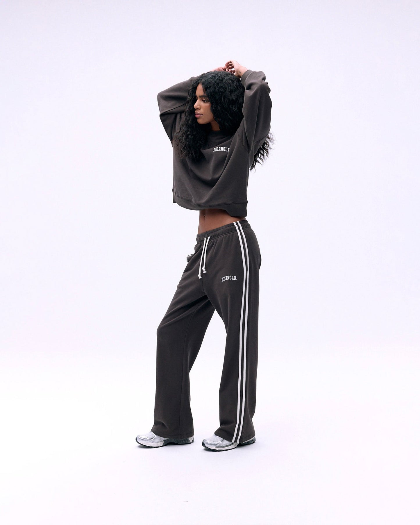 Varsity Loose Fit Sweatpants - Coffee Bean/Marshmallow White