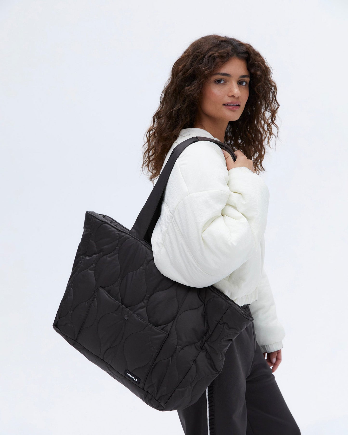 Quilted Nylon Tote Bag - Coffee Bean