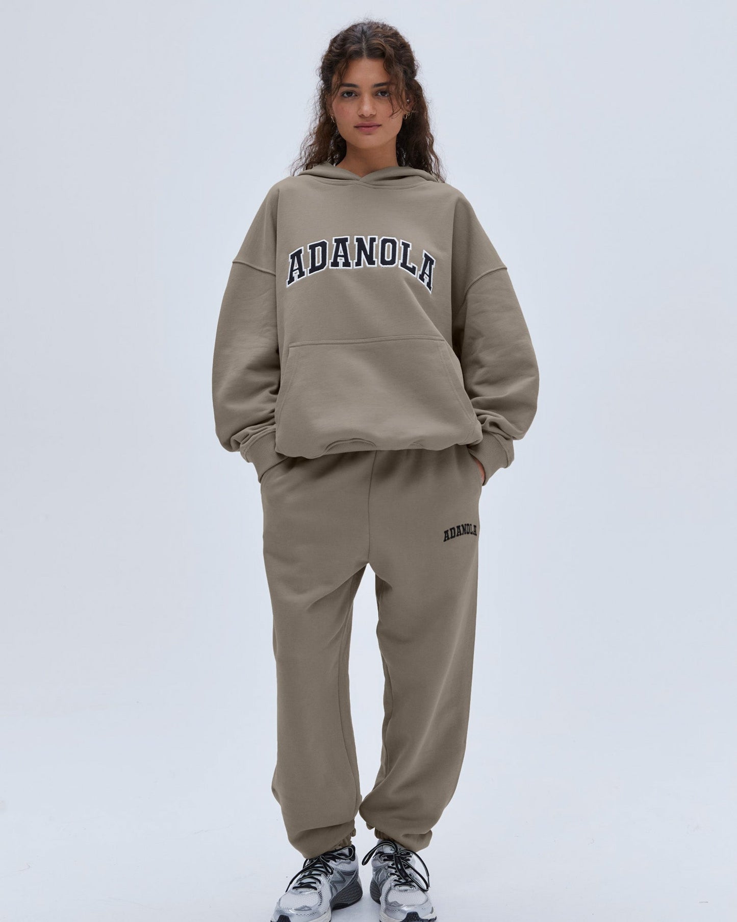 Varsity Sweatpants - Clay Beige