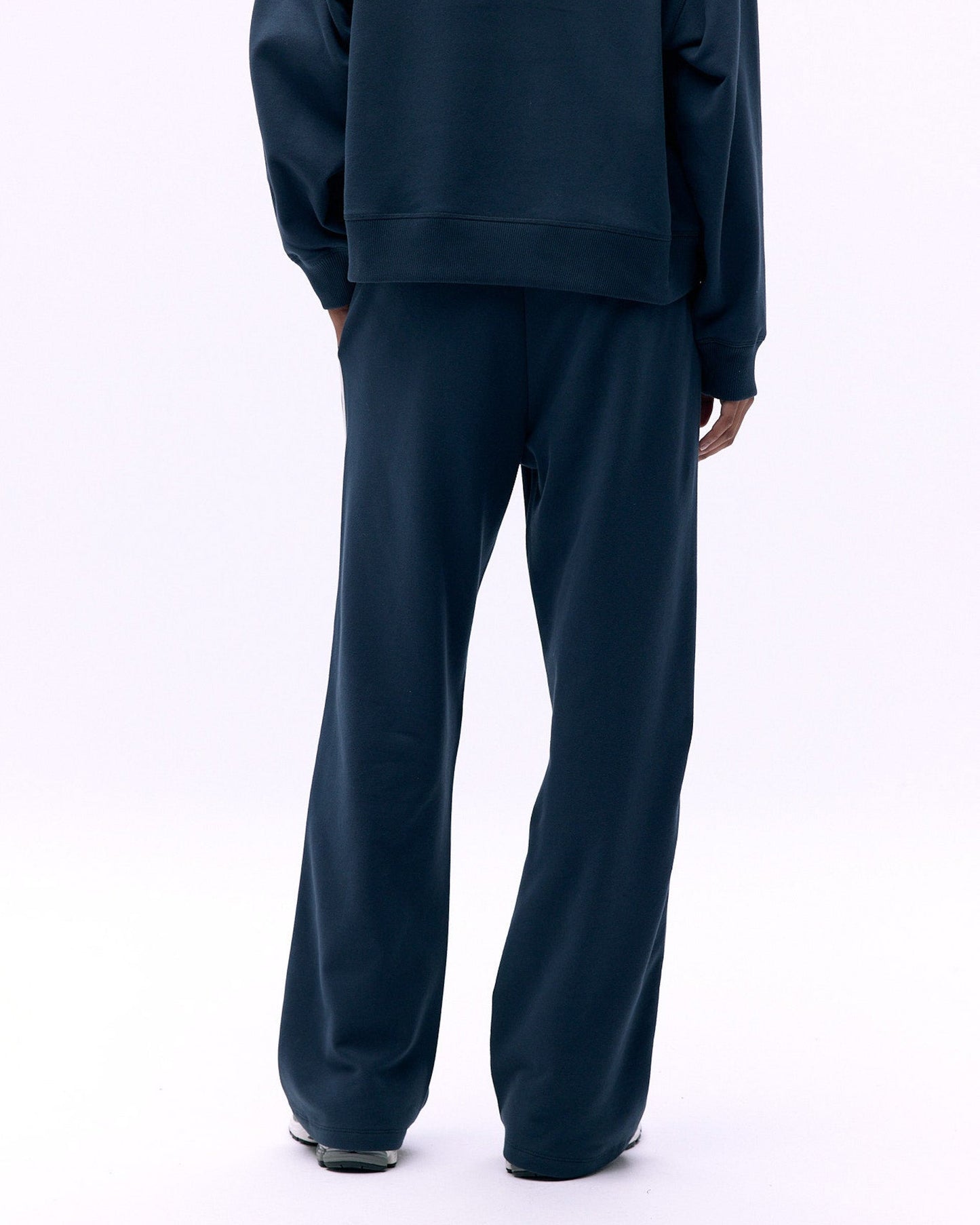 Varsity Loose Fit Sweatpants - Midnight Blue/Marshmallow White