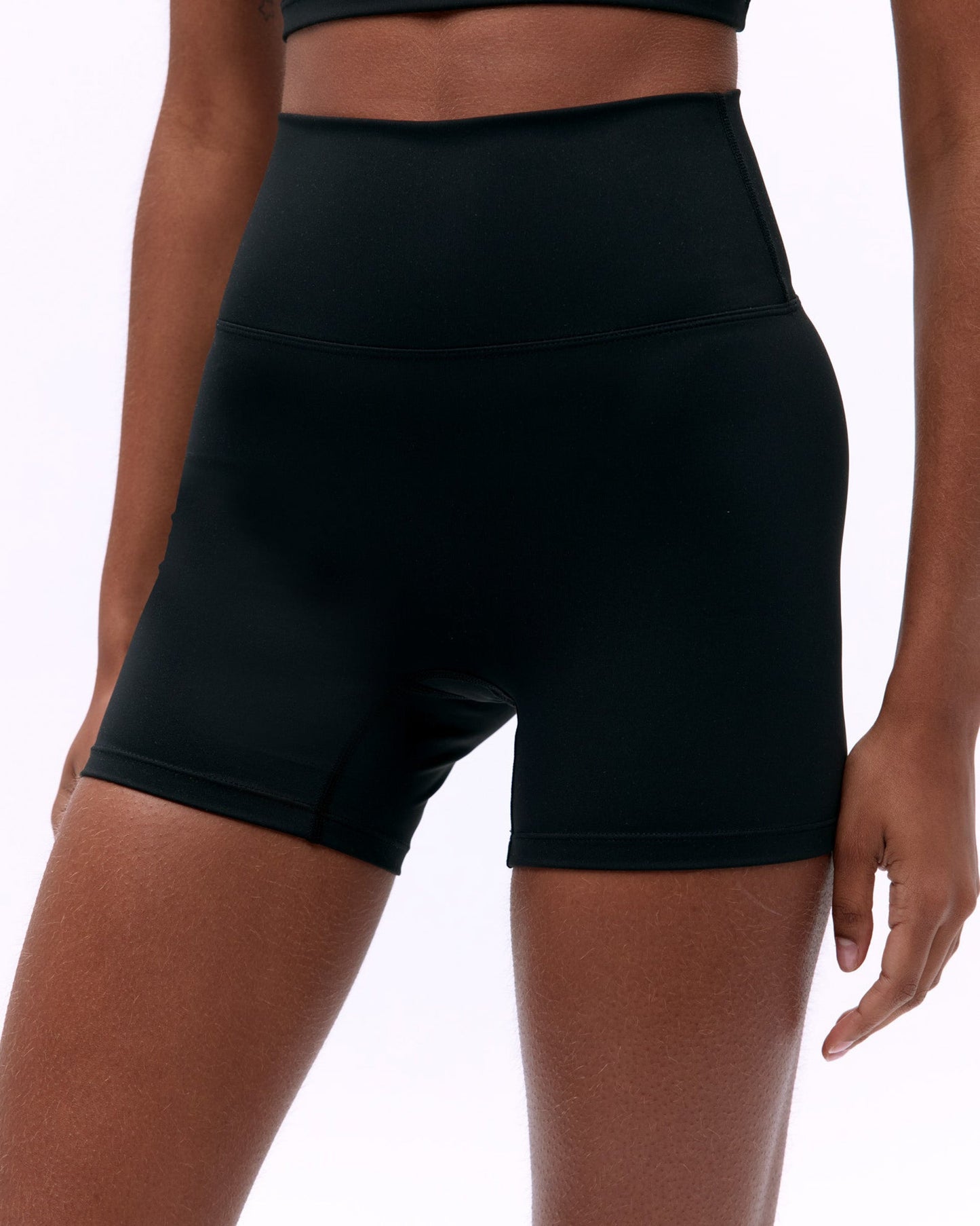 Ultimate Ultra Crop Short - Black