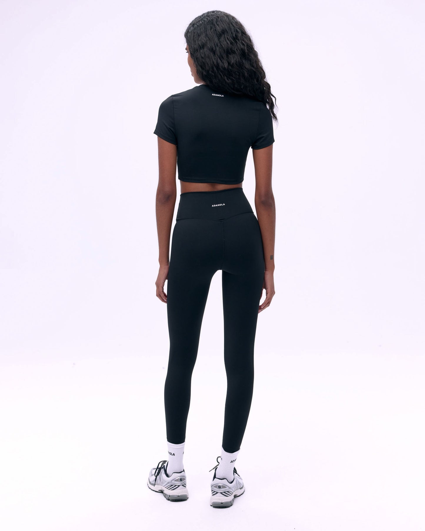 Short Sleeve Crop Top - Black
