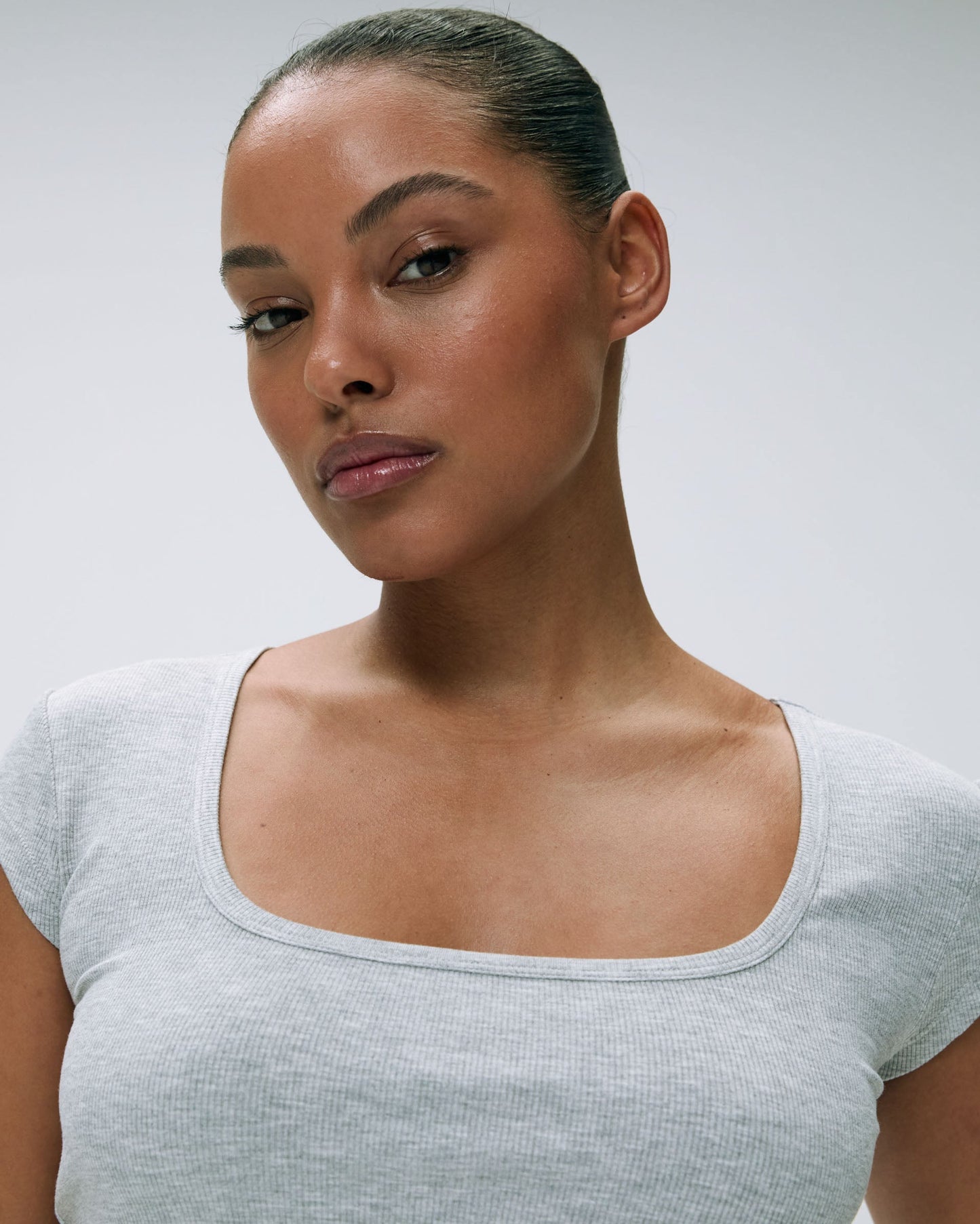 Rib Short Sleeve Scoop Neck Top - Light Grey Melange