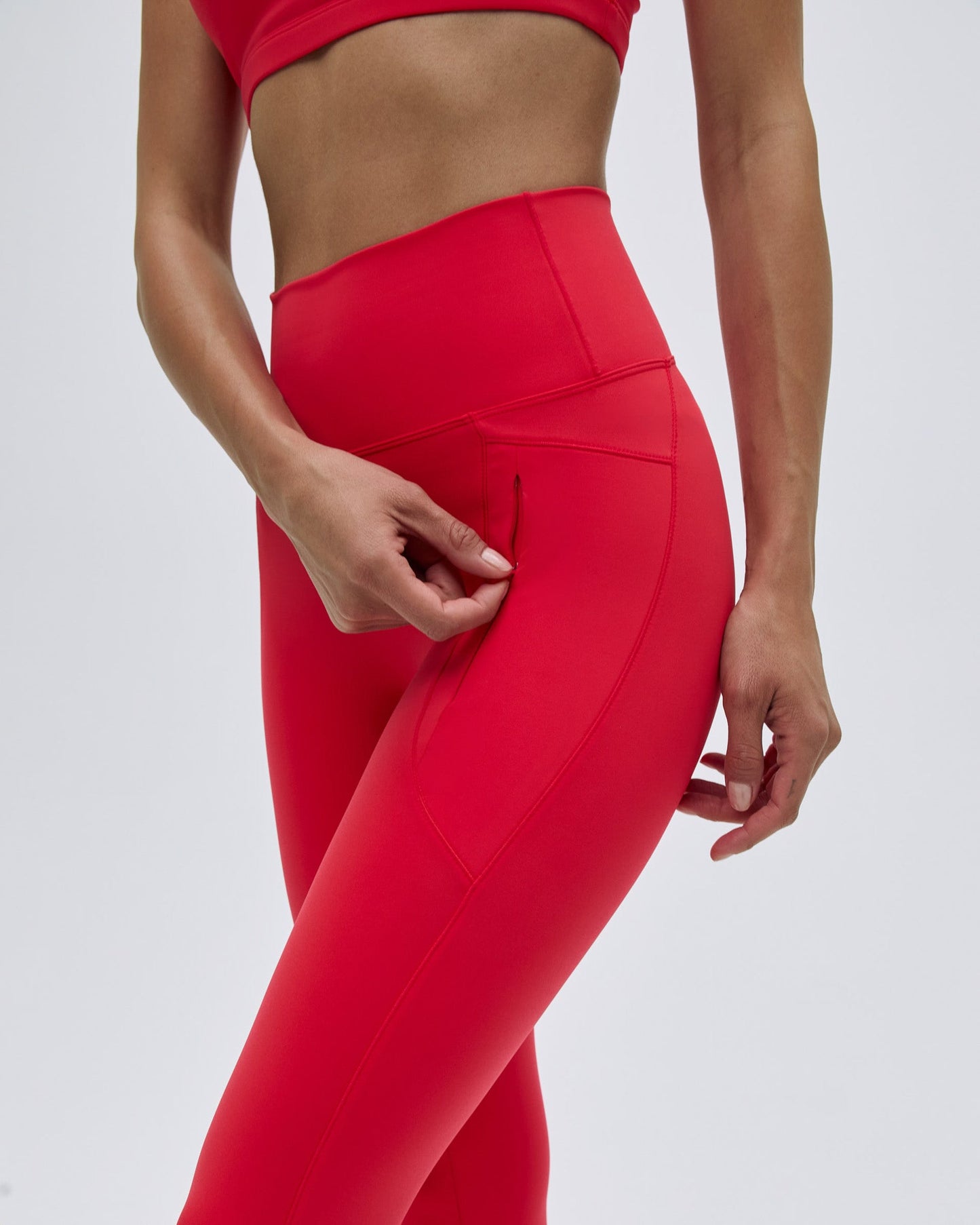 Ultimate Seam Detail Zip Pocket Leggings - Apple Red