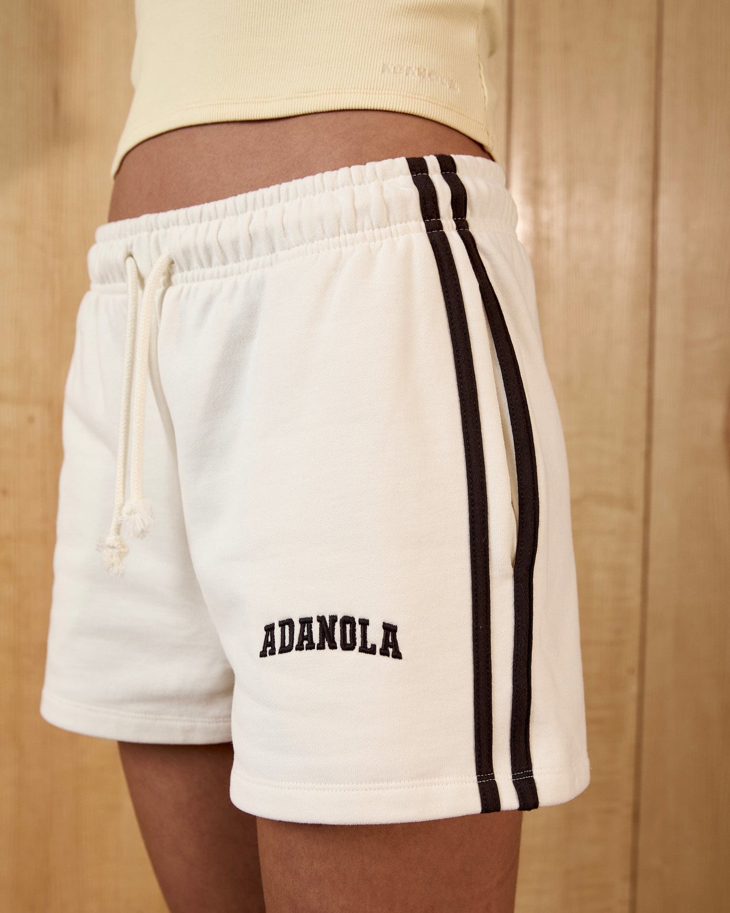 Varsity Loose Fit Sweat Shorts - Marshmallow White/Coffee Bean