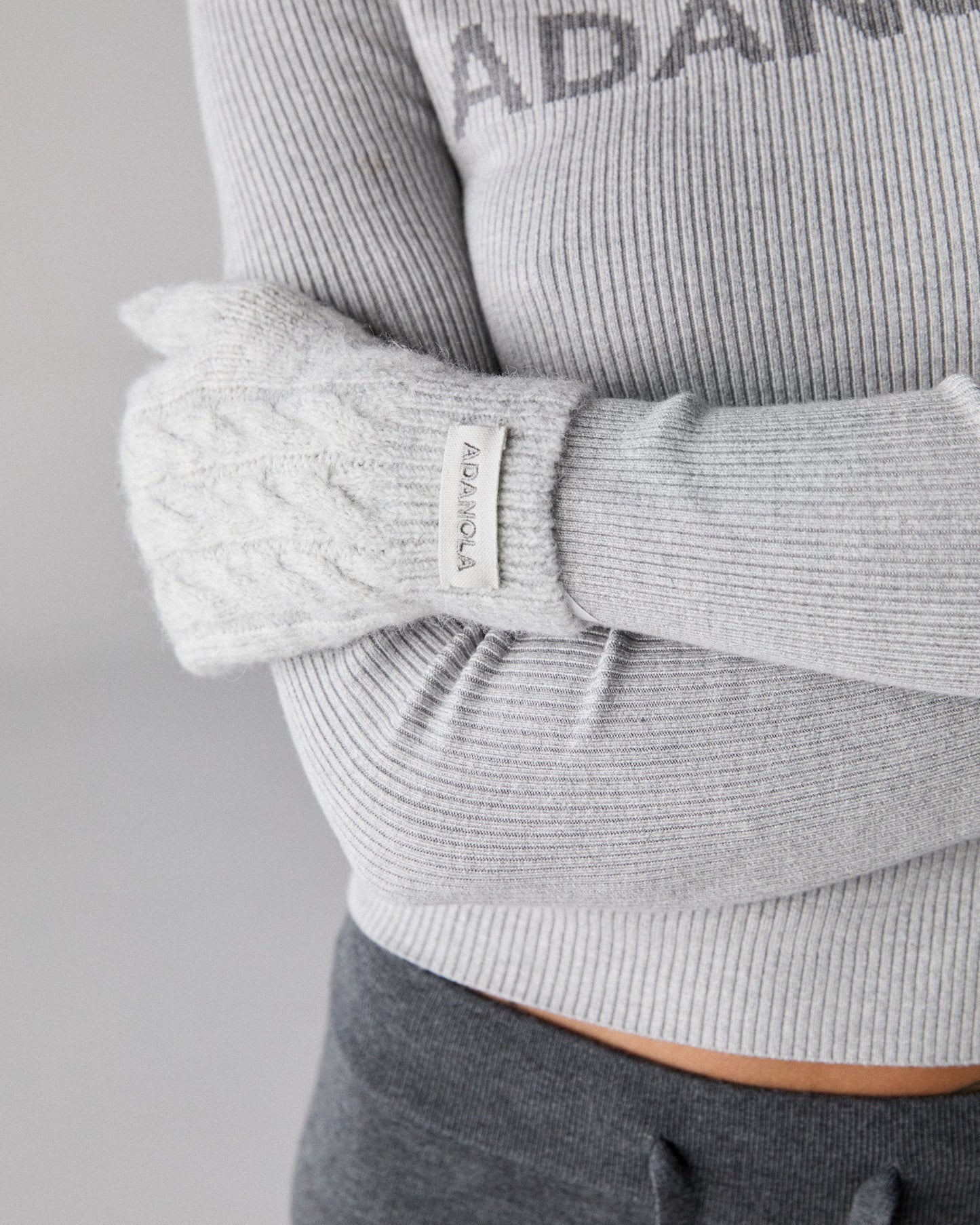 Cable Knit Mittens - Light Grey Melange