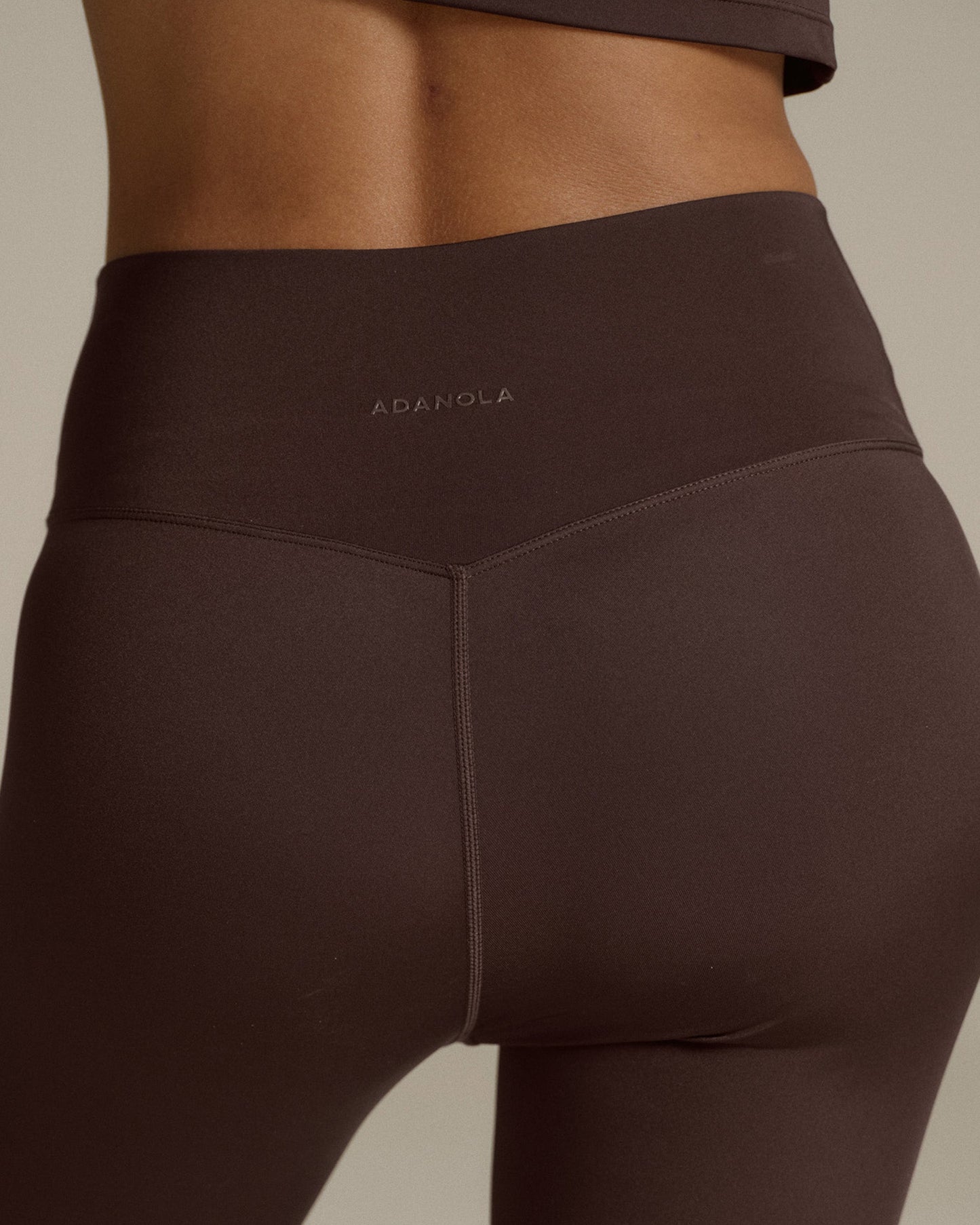 Ultimate Gloss Leggings - Chocolate Brown