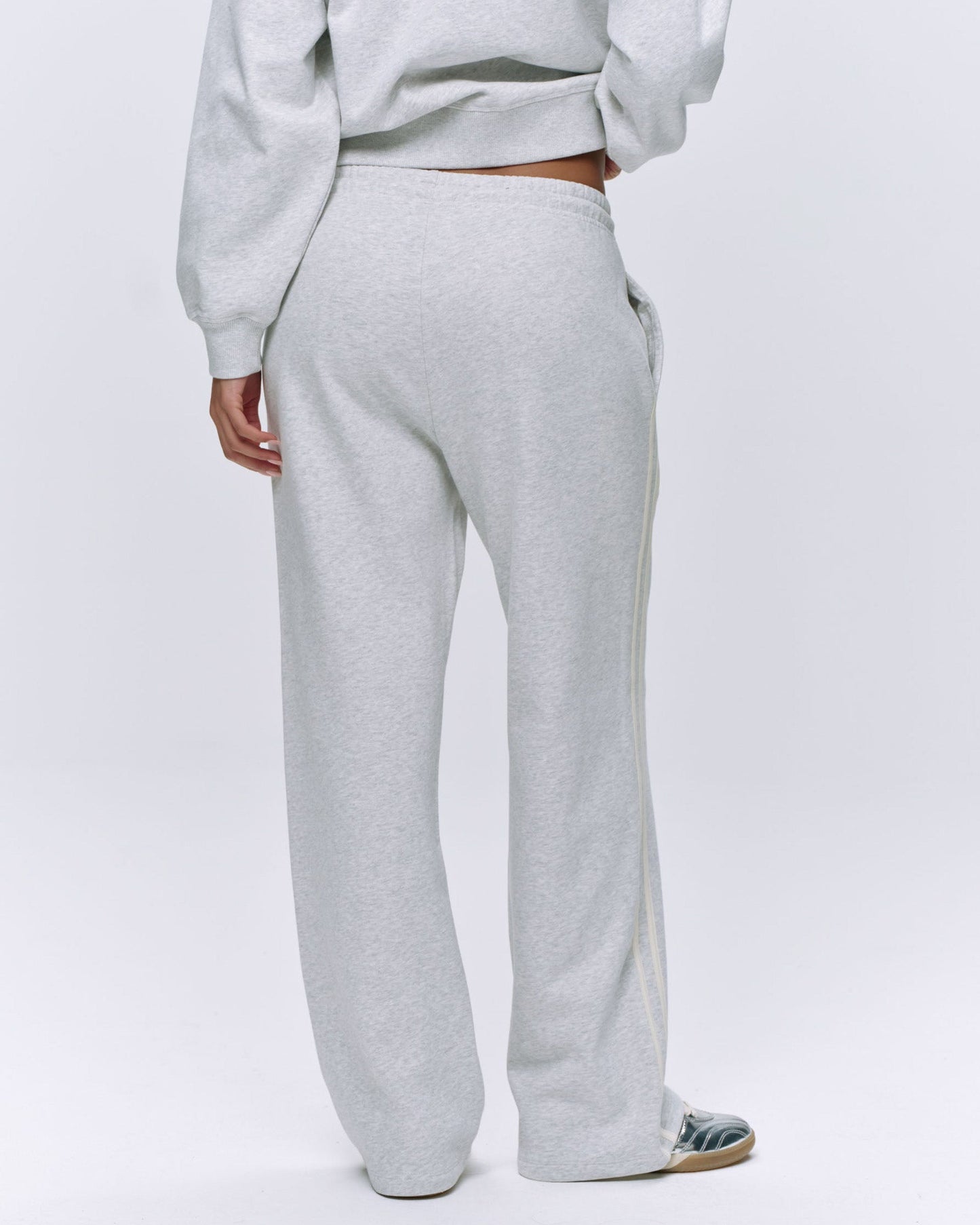 Varsity Loose Fit Sweatpants - Light Grey Melange/Marshmallow White