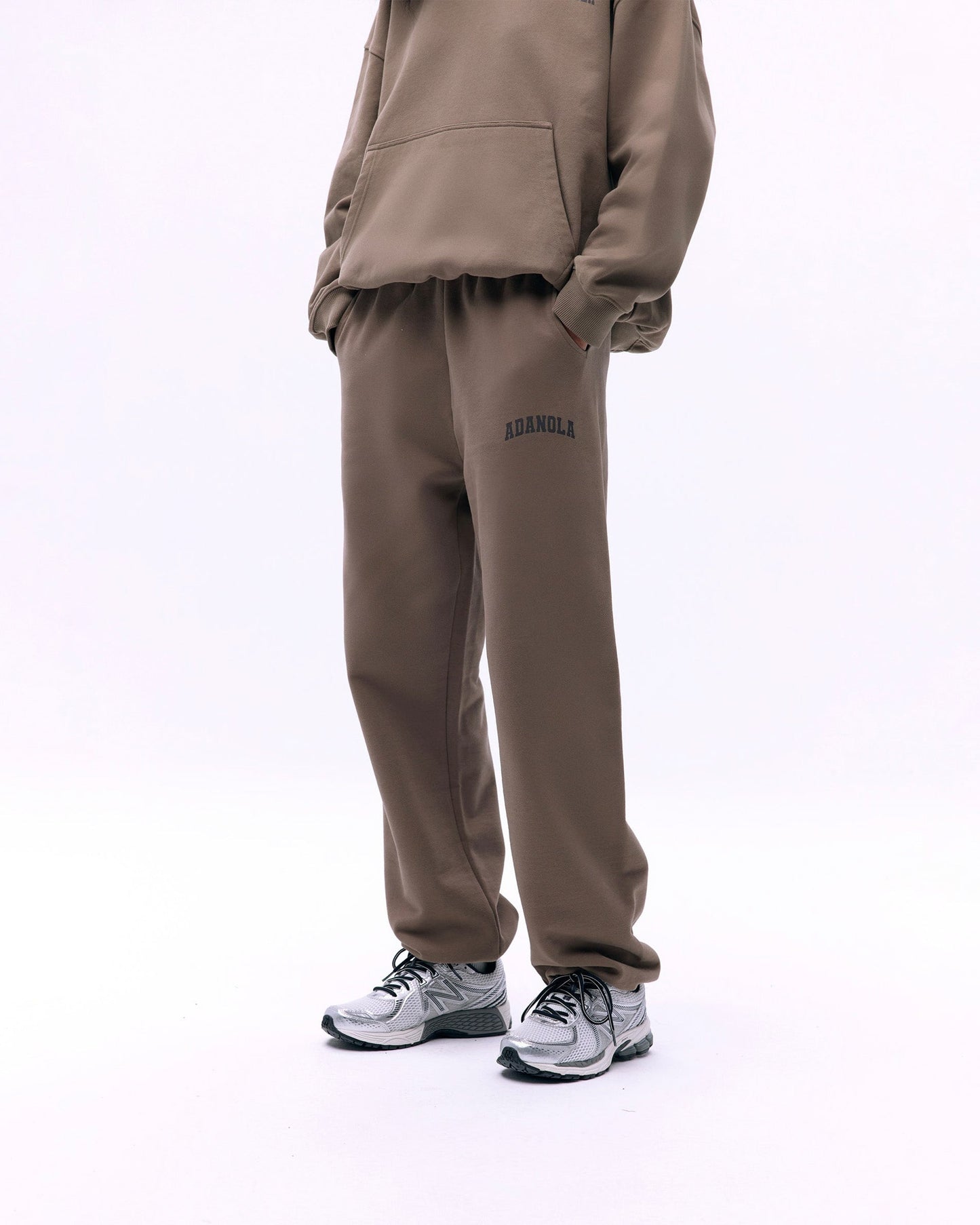 Varsity Sweatpants - Cocoa Brown