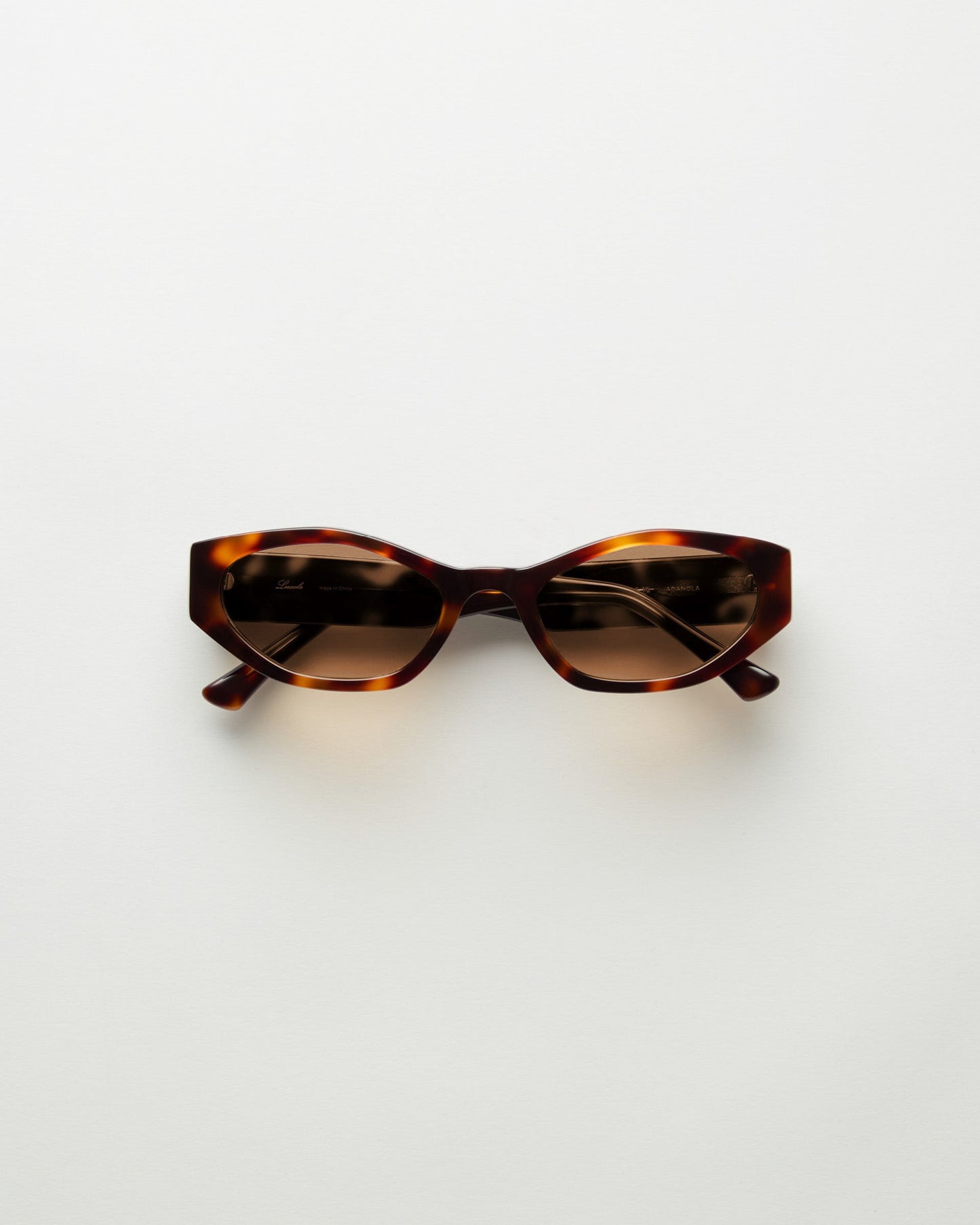 Adanola x Lexxola: Tort